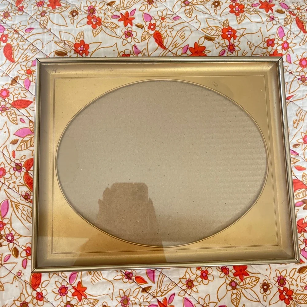 Vtg gold art nouveau modern regency 8x10 picture frame oval etched filigree